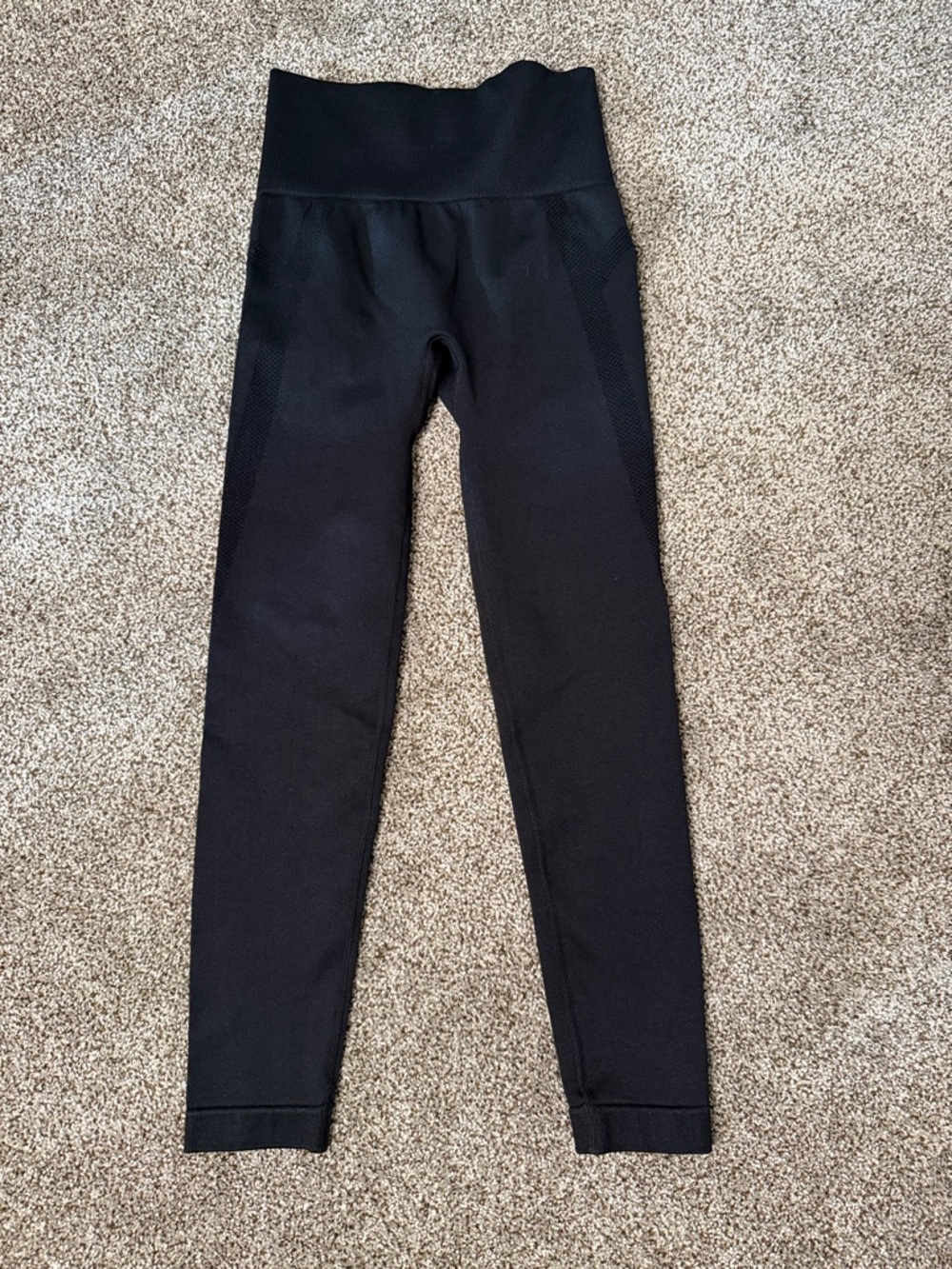 HALARA Black High-Rise butt sculpting  Leggings